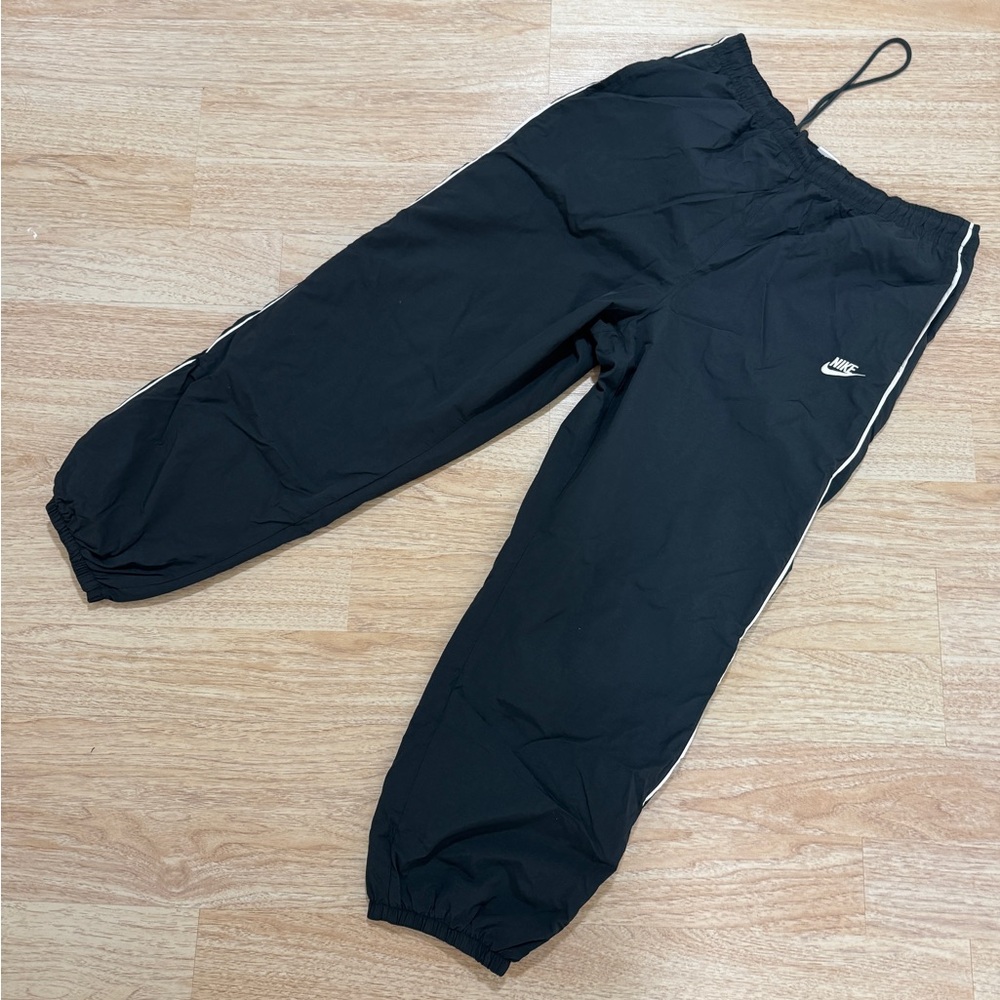 Nike Black Jogger Pants with White Logo Women’s XL